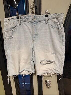 Light Wash Distressed Women's Denim Bermuda Shorts